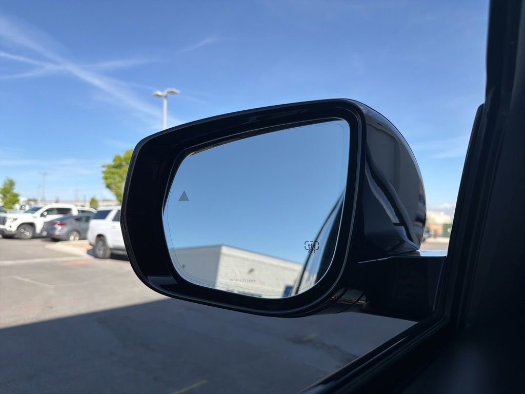 Used 2023 Jeep Grand Cherokee L Overland w/ Rear Seat Video Group I image 5