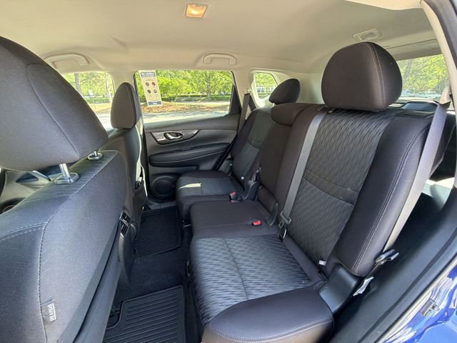 Used 2019 Nissan Rogue SV w/ Premium Package FWD image 23
