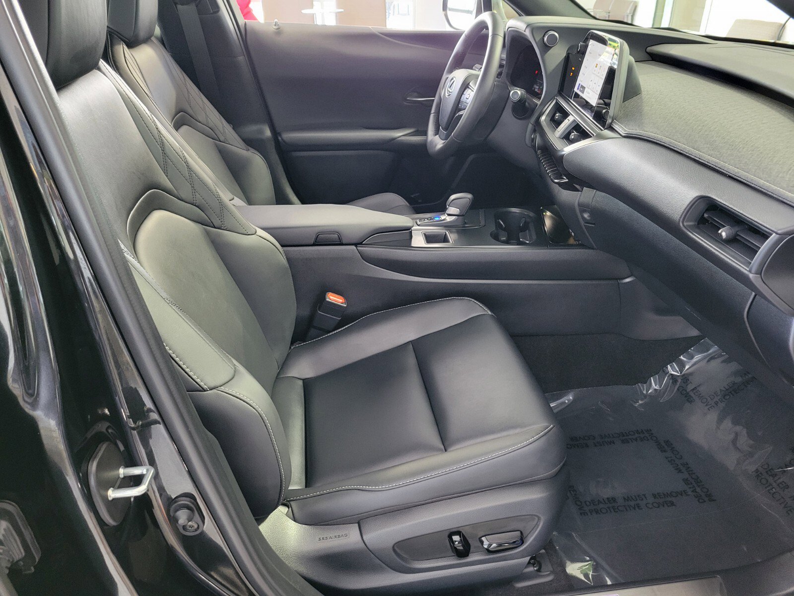 Certified 2025 Lexus UX 300h FWD image 17