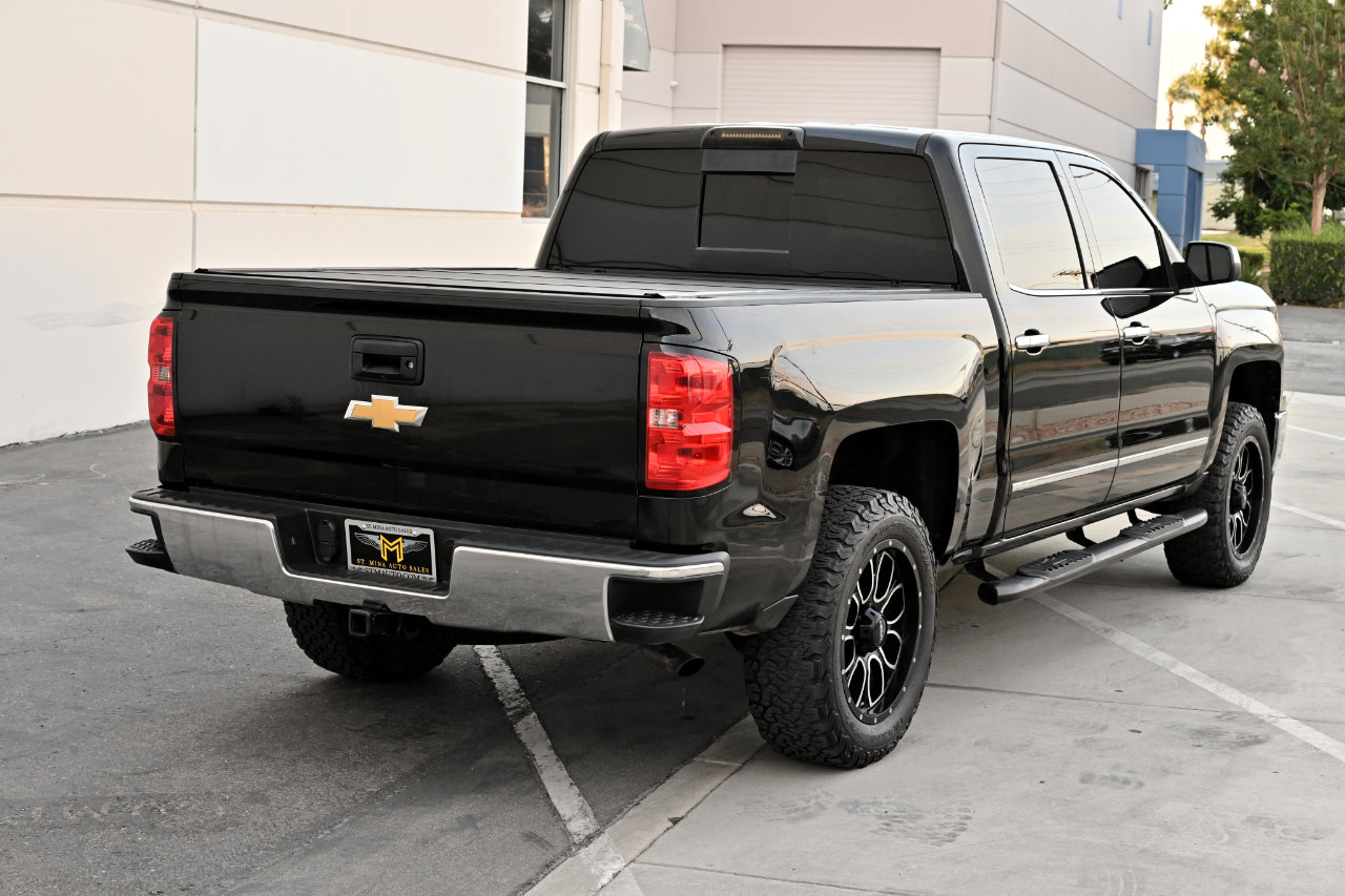 Used 2015 Chevrolet Silverado 1500 LTZ AWD/4WD image 6