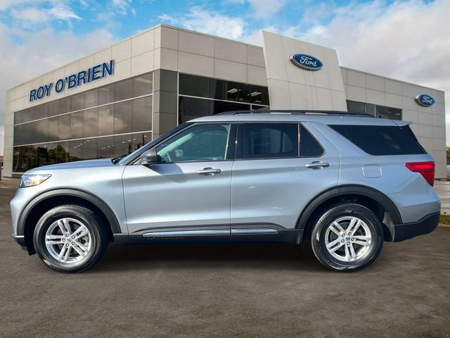 Certified 2023 Ford Explorer XLT AWD/4WD image 2