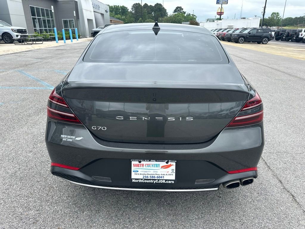 Used 2023 Genesis G70 2.0T RWD image 6