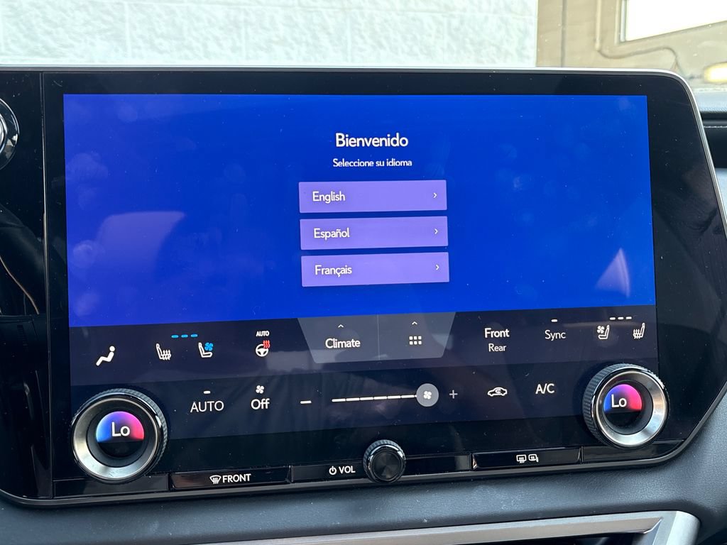 Used 2023 Lexus RX 350 Premium Plus w/ Cold Area Package AWD/4WD image 32