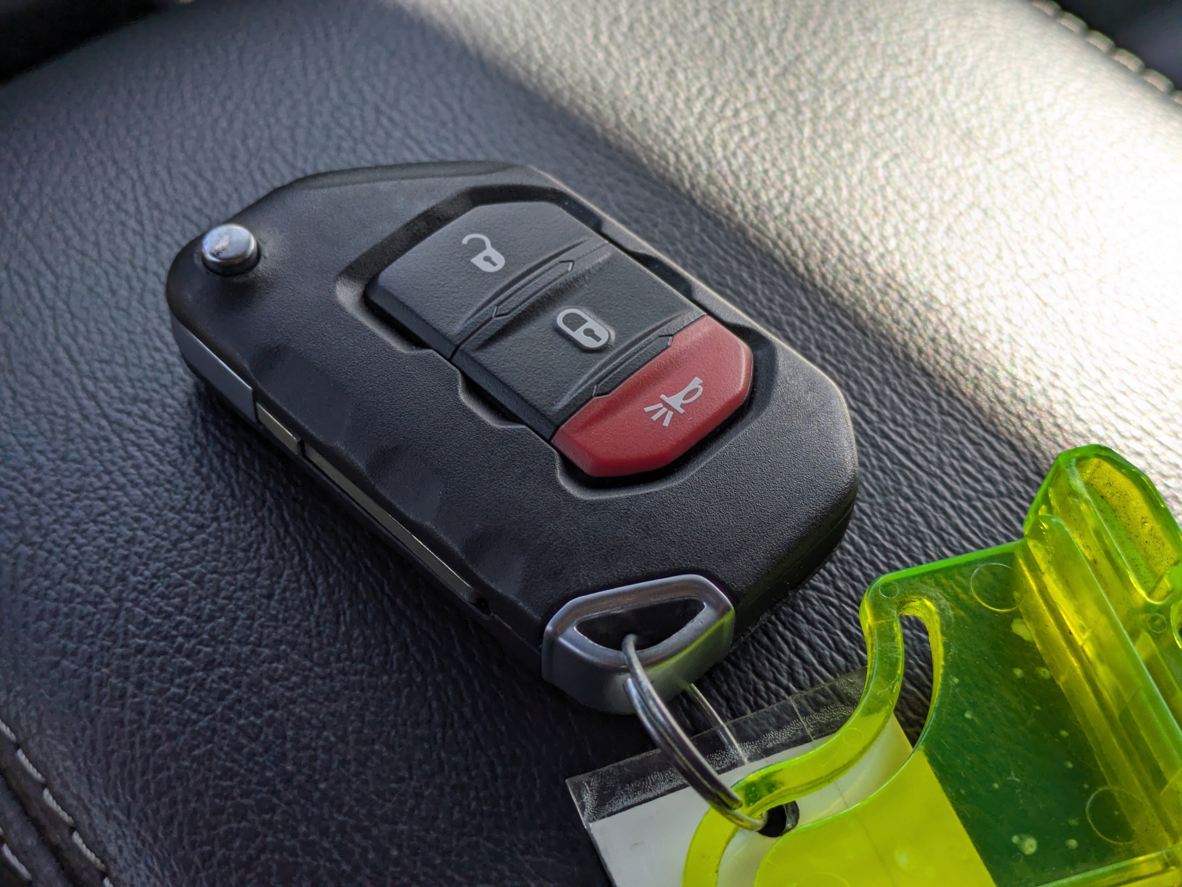 Used 2021 Jeep Wrangler Unlimited Sahara image 35