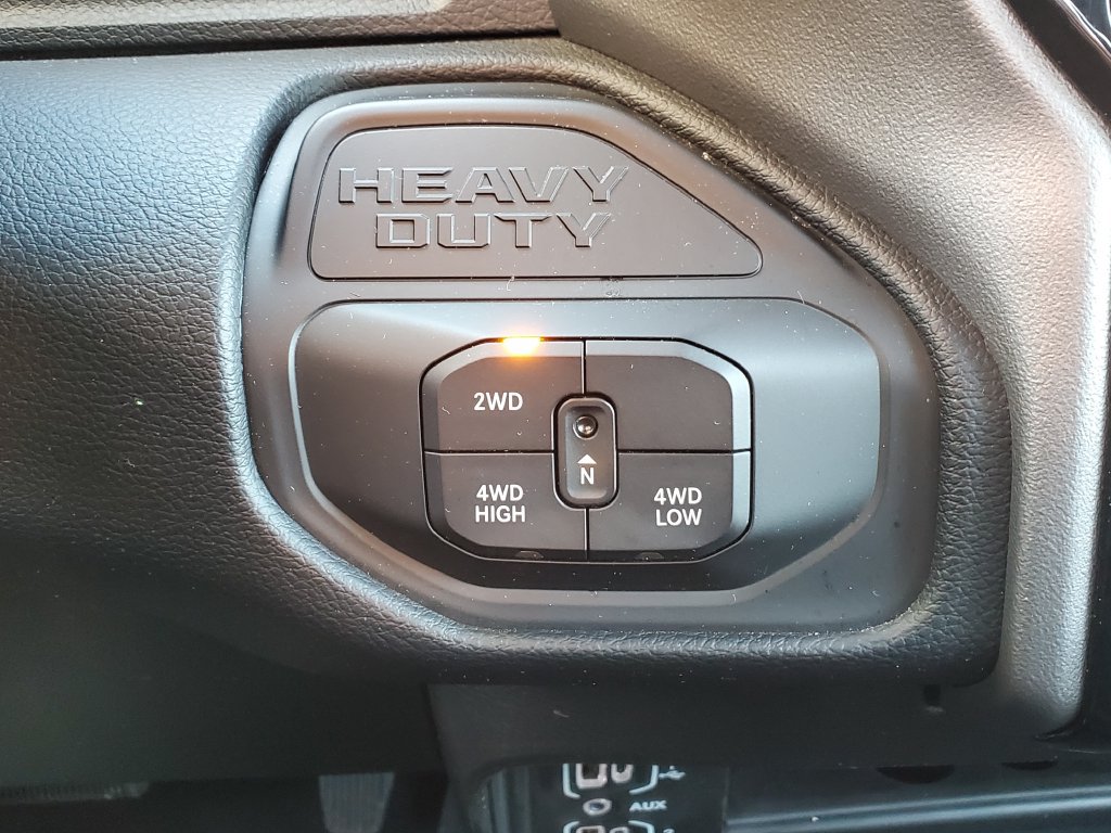 Used 2026 RAM 2500 Big Horn AWD/4WD image 29