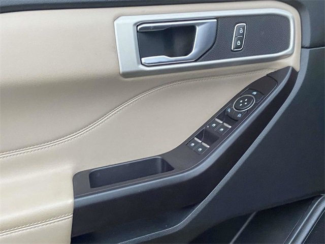 Certified 2020 Ford Explorer XLT w/ Equipment Group 202A image 15