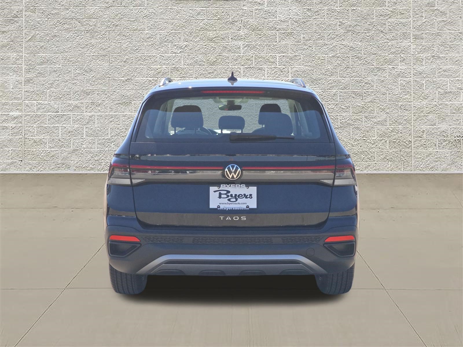 New 2027 Volkswagen Taos S FWD image 6