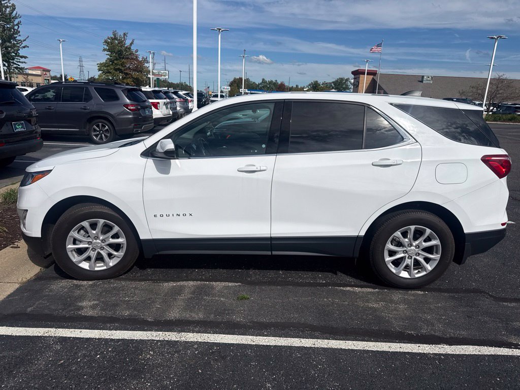 Used 2019 Chevrolet Equinox LT w/ Driver Convenience Package FWD image 5