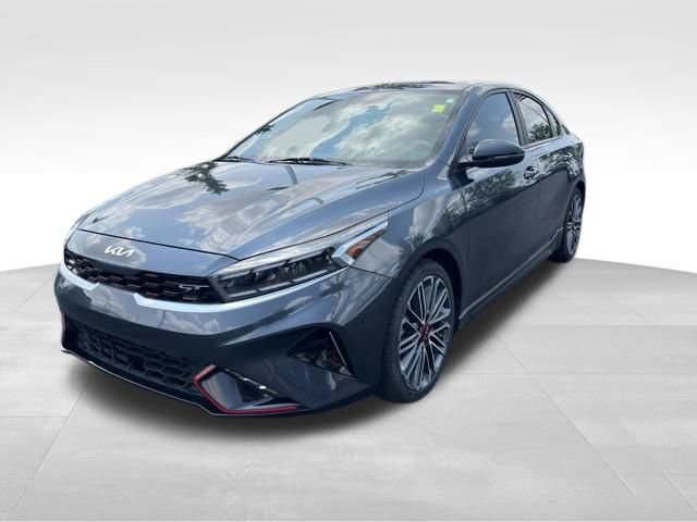 Used 2023 Kia Forte GT FWD image 3