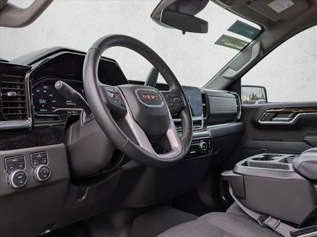 Used 2024 GMC Sierra 1500 Elevation AWD/4WD image 9