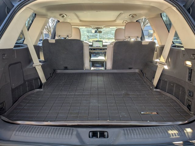 Used 2021 Lincoln Aviator Reserve w/ Equipment Group 201A image 6