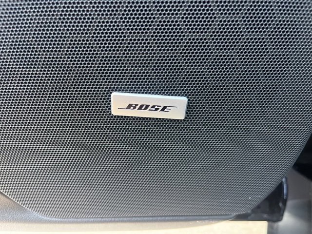 New 2025 Cadillac XT5 Luxury w/ LPO, Floor Liner Package image 15