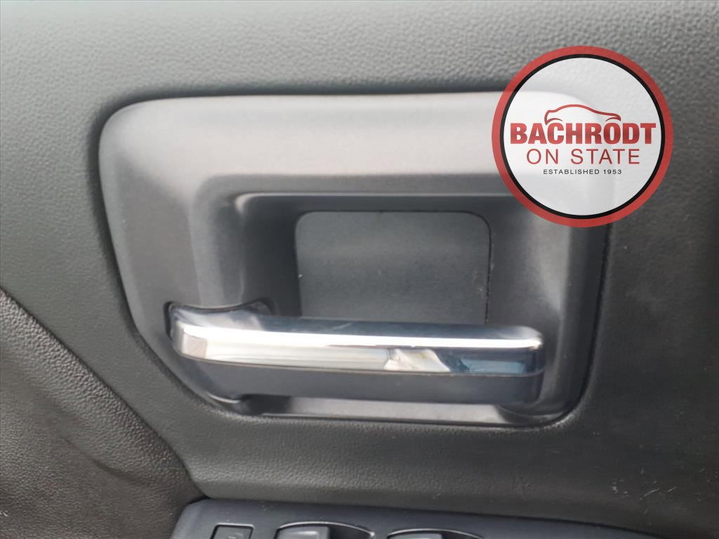 Used 2018 Chevrolet Silverado 1500 LT w/ Trailering Package image 16