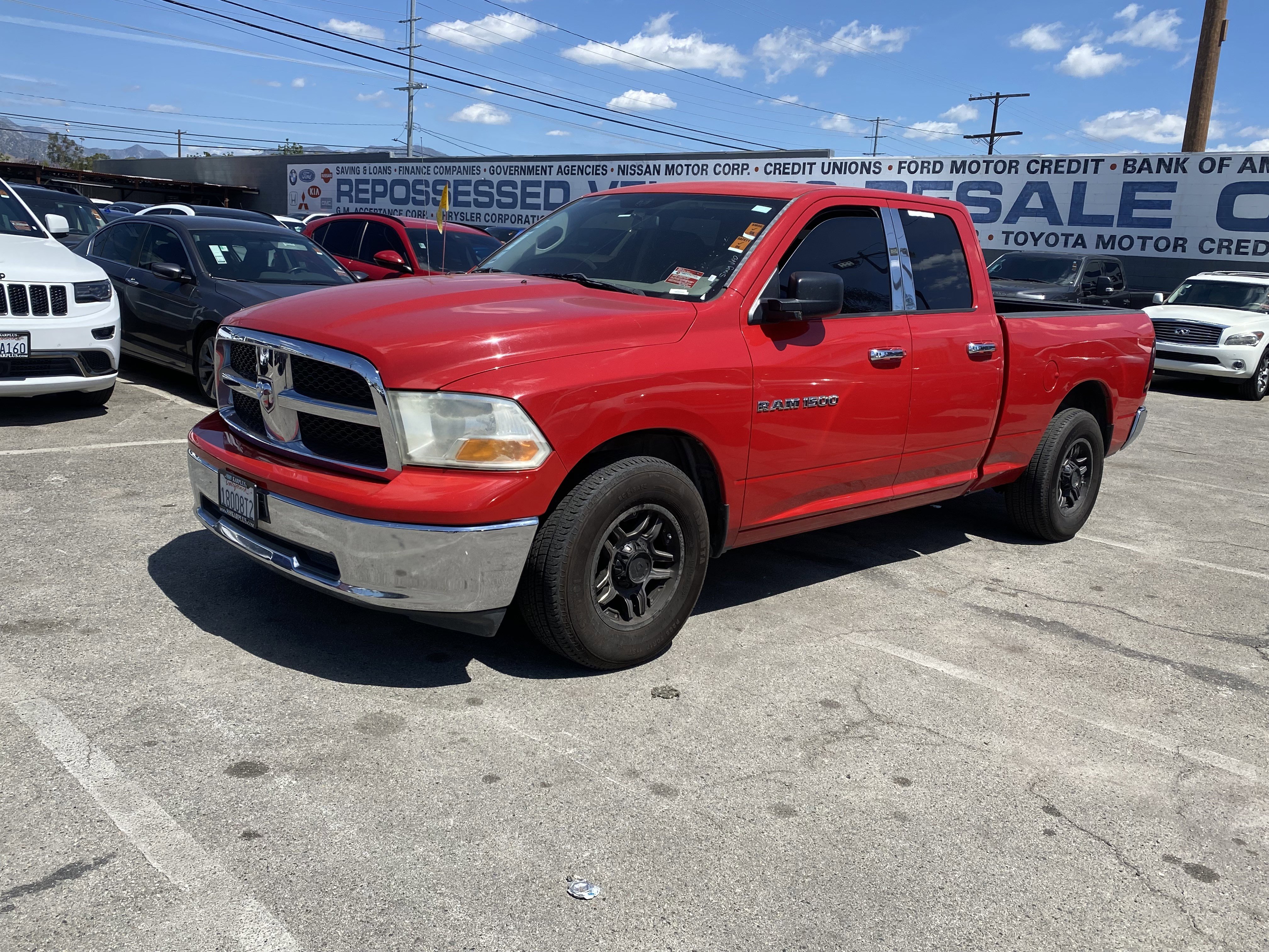 Used 2012 RAM 1500 Classic SLT RWD image 2