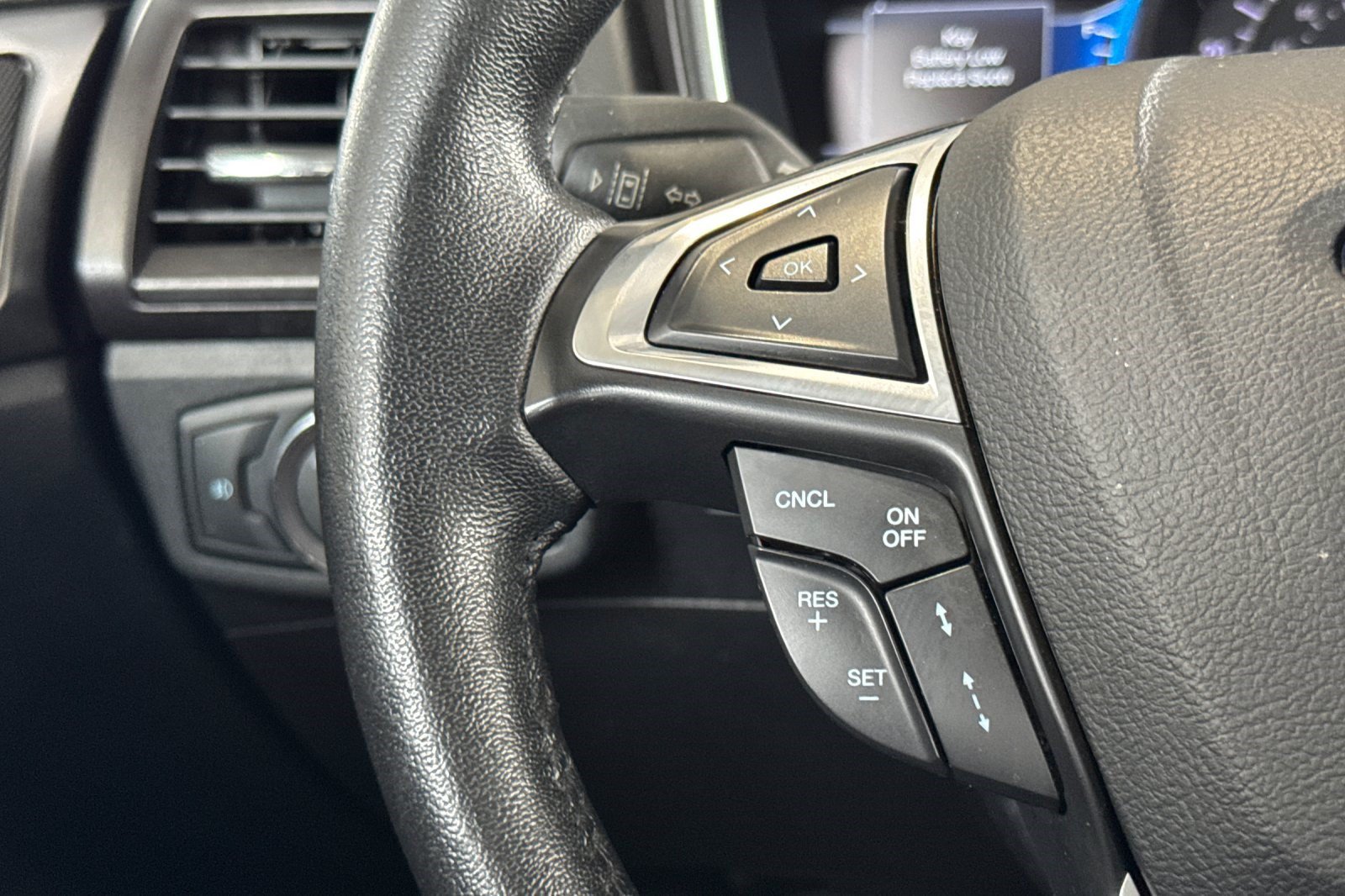 Used 2019 Ford Fusion Titanium FWD image 30