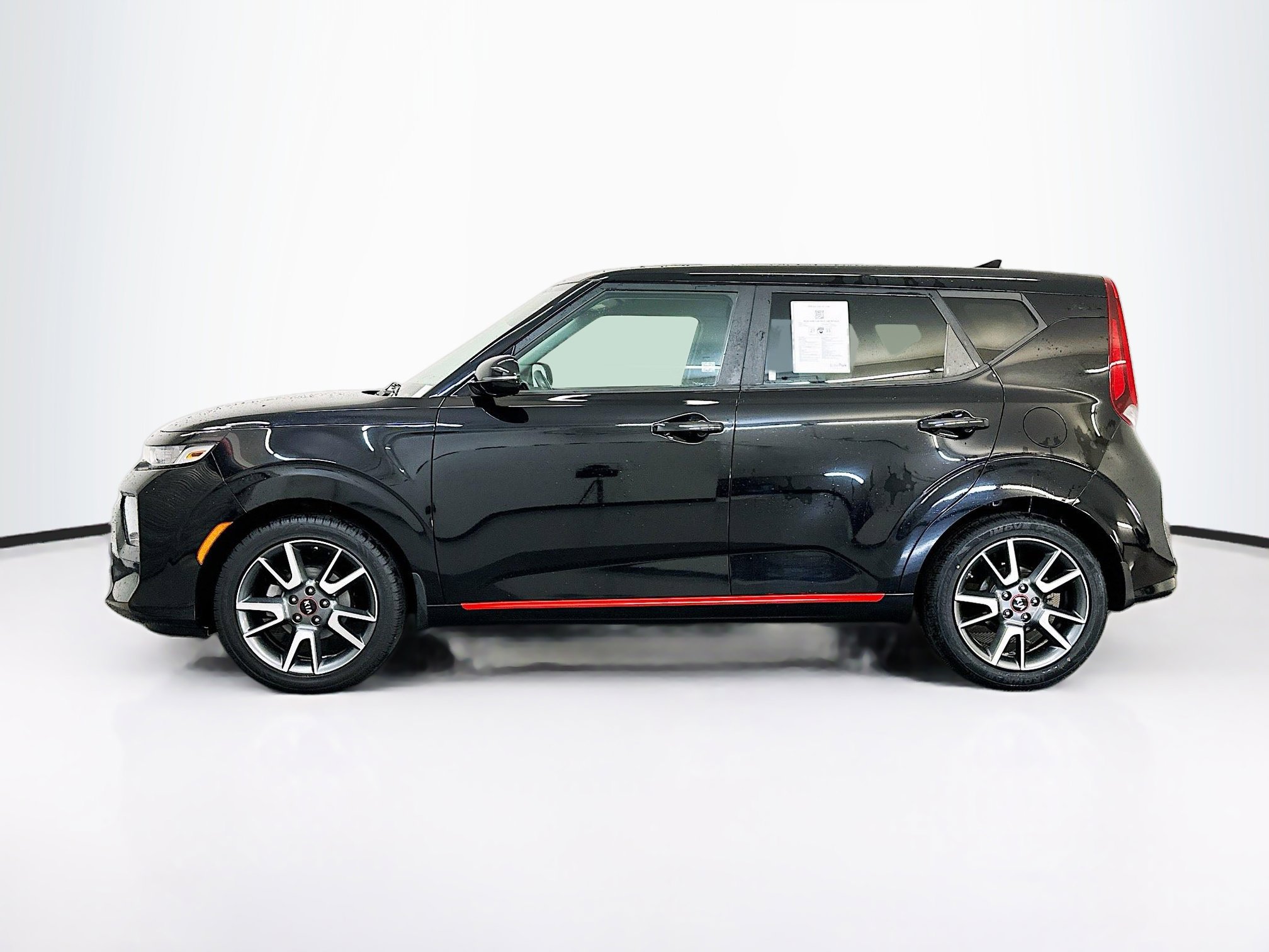Used 2020 Kia Soul GT-Line FWD image 4