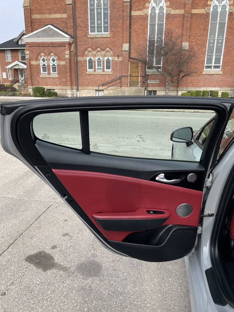 Used 2021 Kia Stinger GT-Line w/ Sun & Sound Package image 9