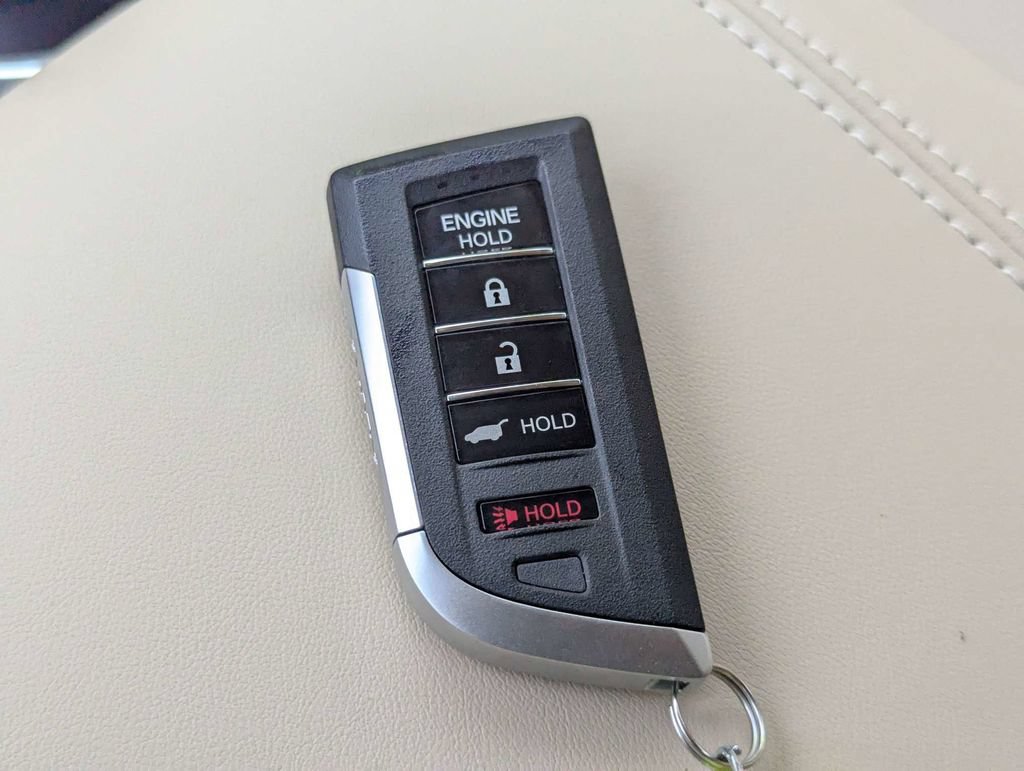 Used 2026 Acura MDX w/ Technology Package FWD image 30