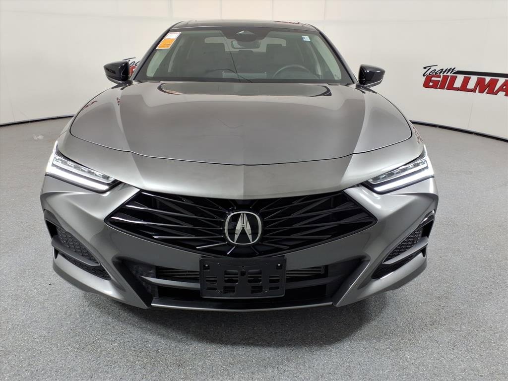 Certified 2025 Acura TLX w/ Technology Package image 4