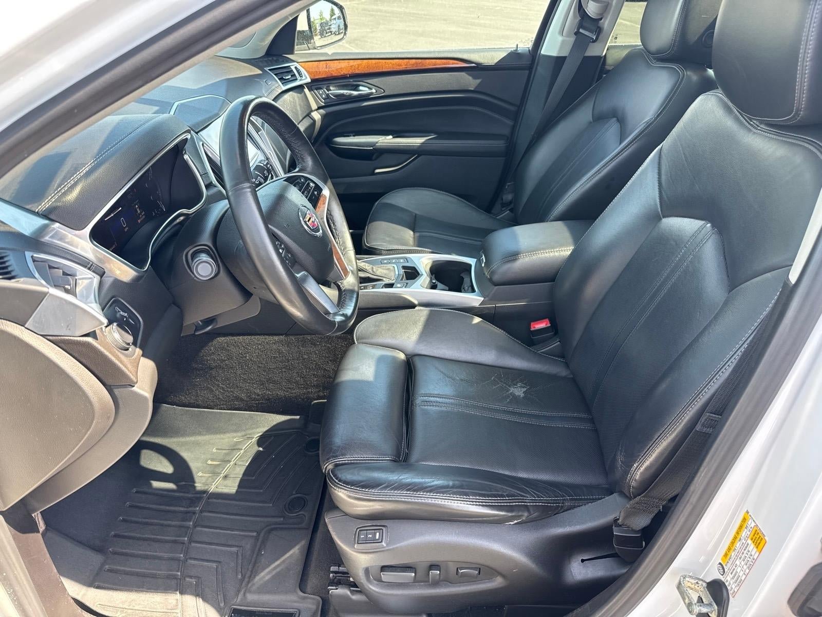 Used 2015 Cadillac SRX Luxury w/ Driver Awareness Package AWD/4WD image 6