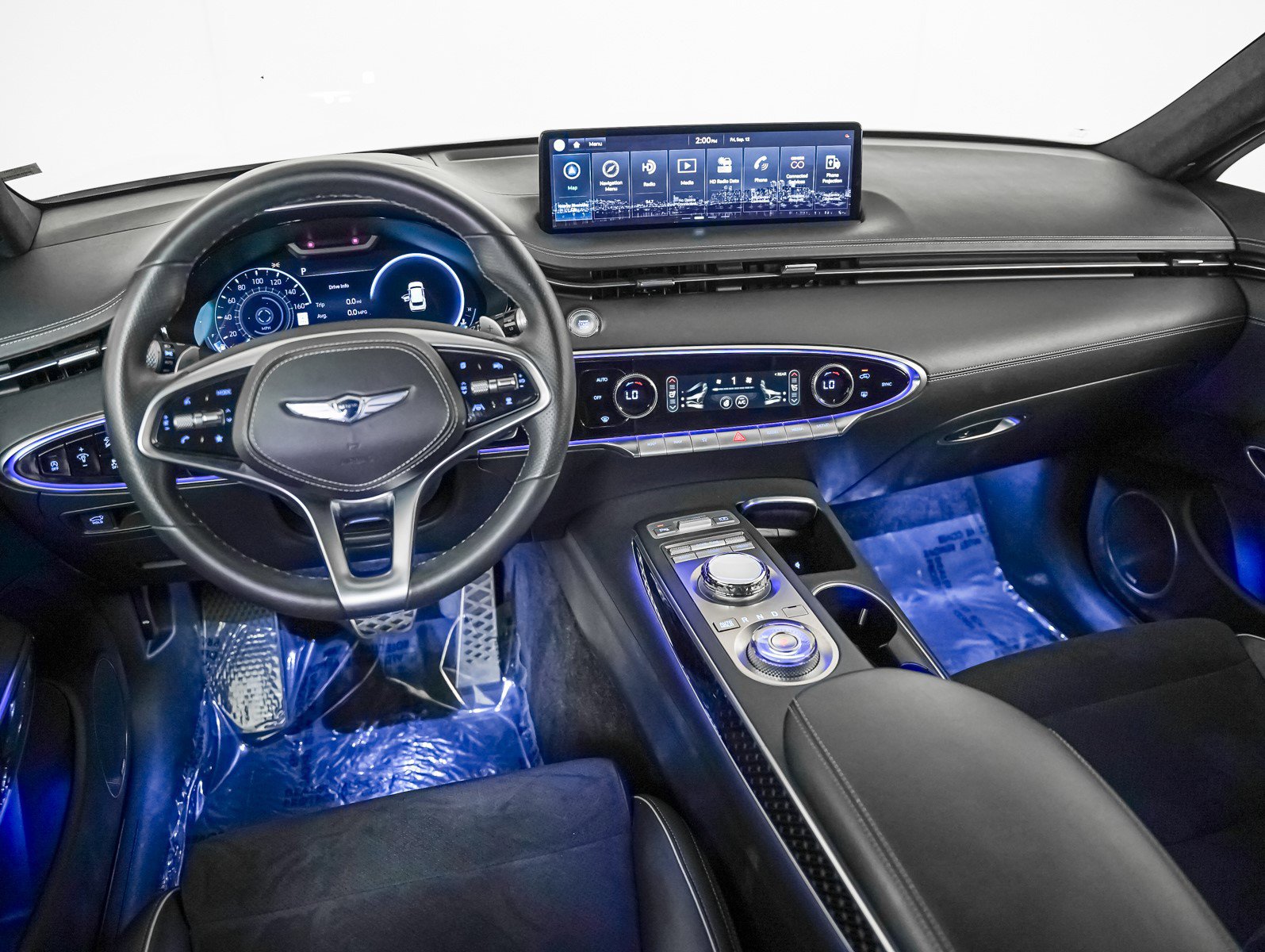 Used 2022 Genesis GV70 3.5T Sport w/ Sport Prestige Package image 18