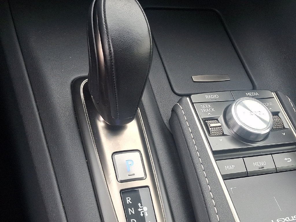Used 2023 Lexus LC 500 Coupe w/ Dynamic Handling Package RWD image 14