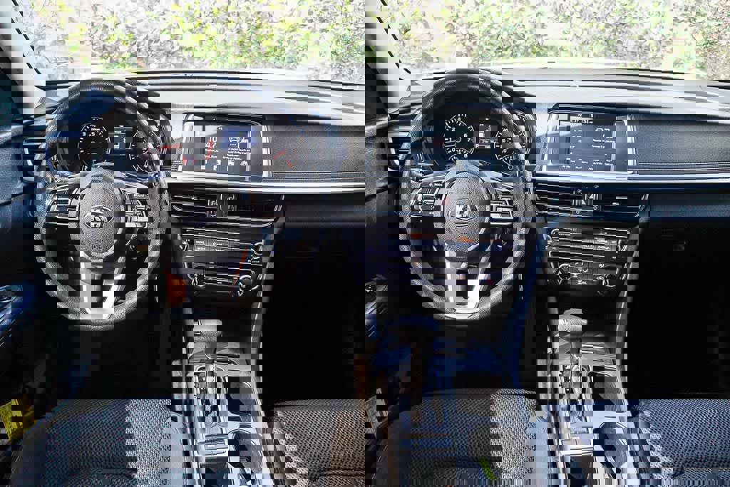 Used 2020 Kia Optima LX image 12