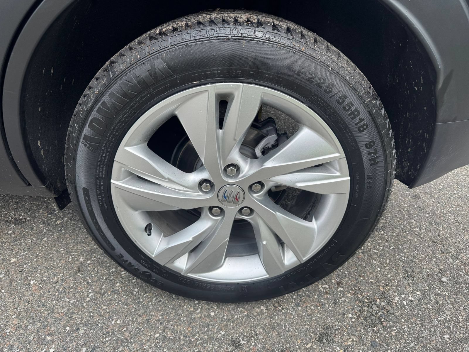 Used 2025 Buick Encore GX Preferred FWD image 29