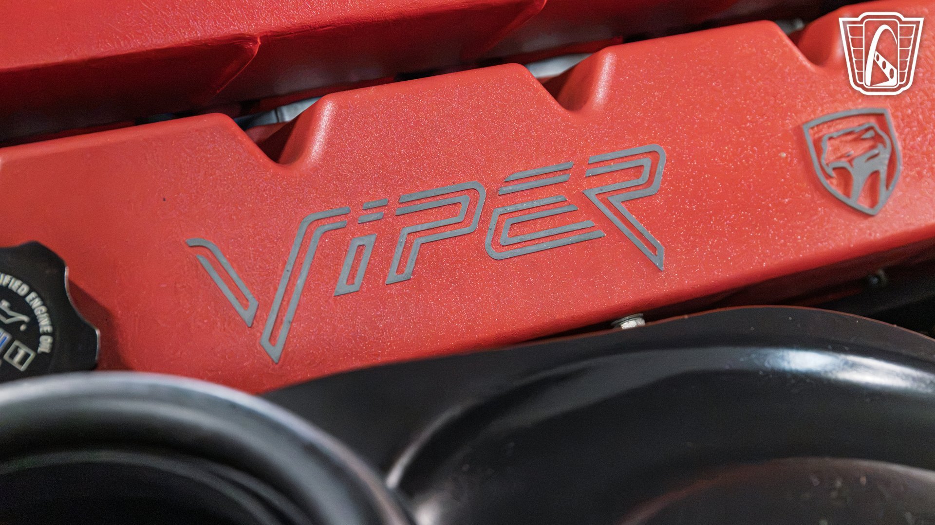 Used 2001 Dodge Viper GTS RWD image 2
