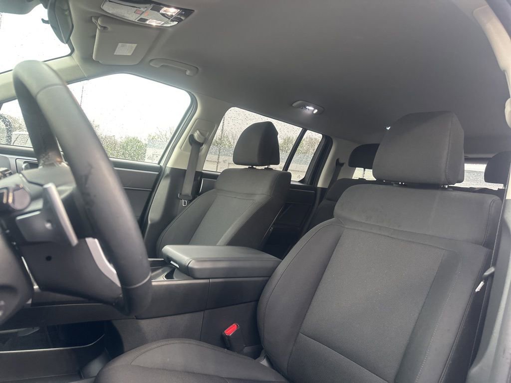 Certified 2026 Hyundai Santa Fe SE image 33