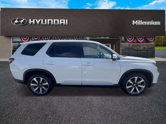 Used 2023 Honda Pilot Elite video 4
