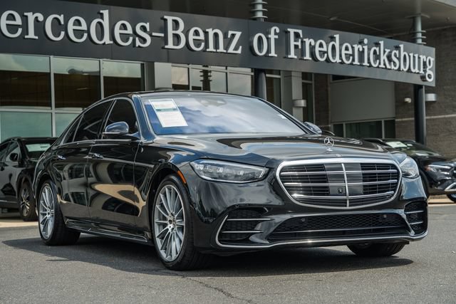 Certified 2022 Mercedes-Benz S 500 4MATIC w/ AMG Line Package image 1