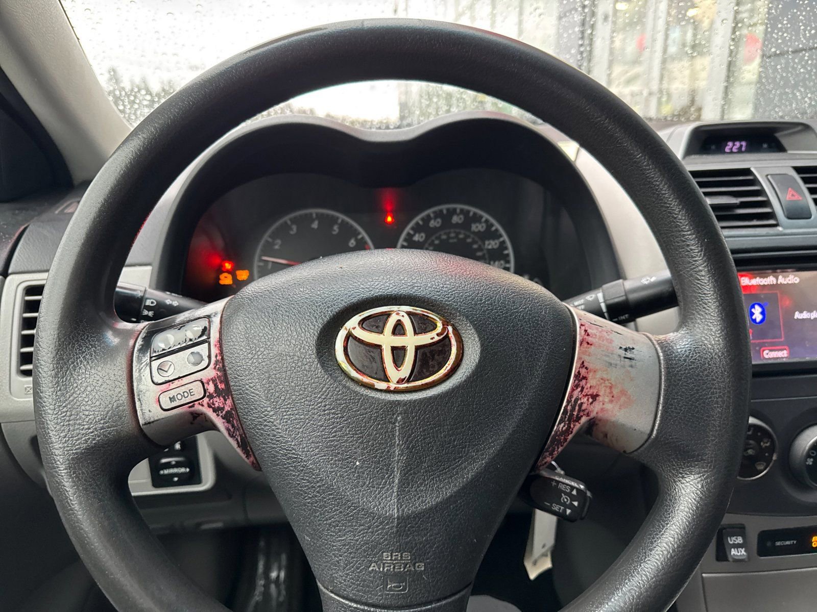 Used 2013 Toyota Corolla LE image 18