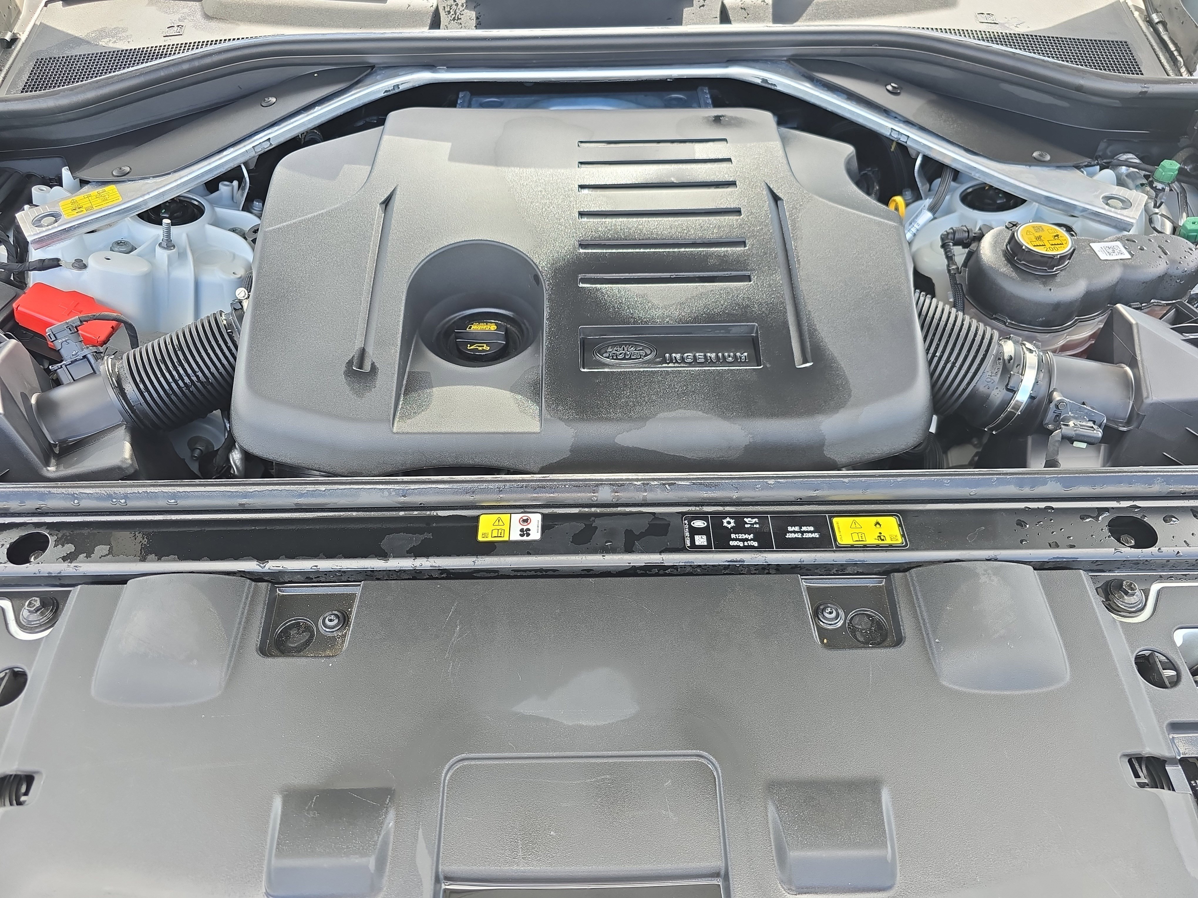 Used 2023 Land Rover Range Rover Sport SE image 29