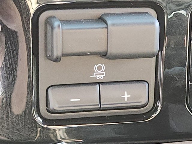 Used 2022 GMC Sierra 1500 SLT w/ SLT Premium Plus Package image 24