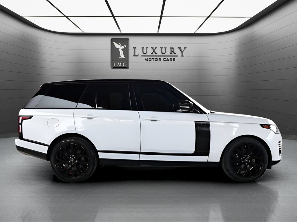 Used 2022 Land Rover Range Rover P525 Westminster Edition AWD/4WD image 9