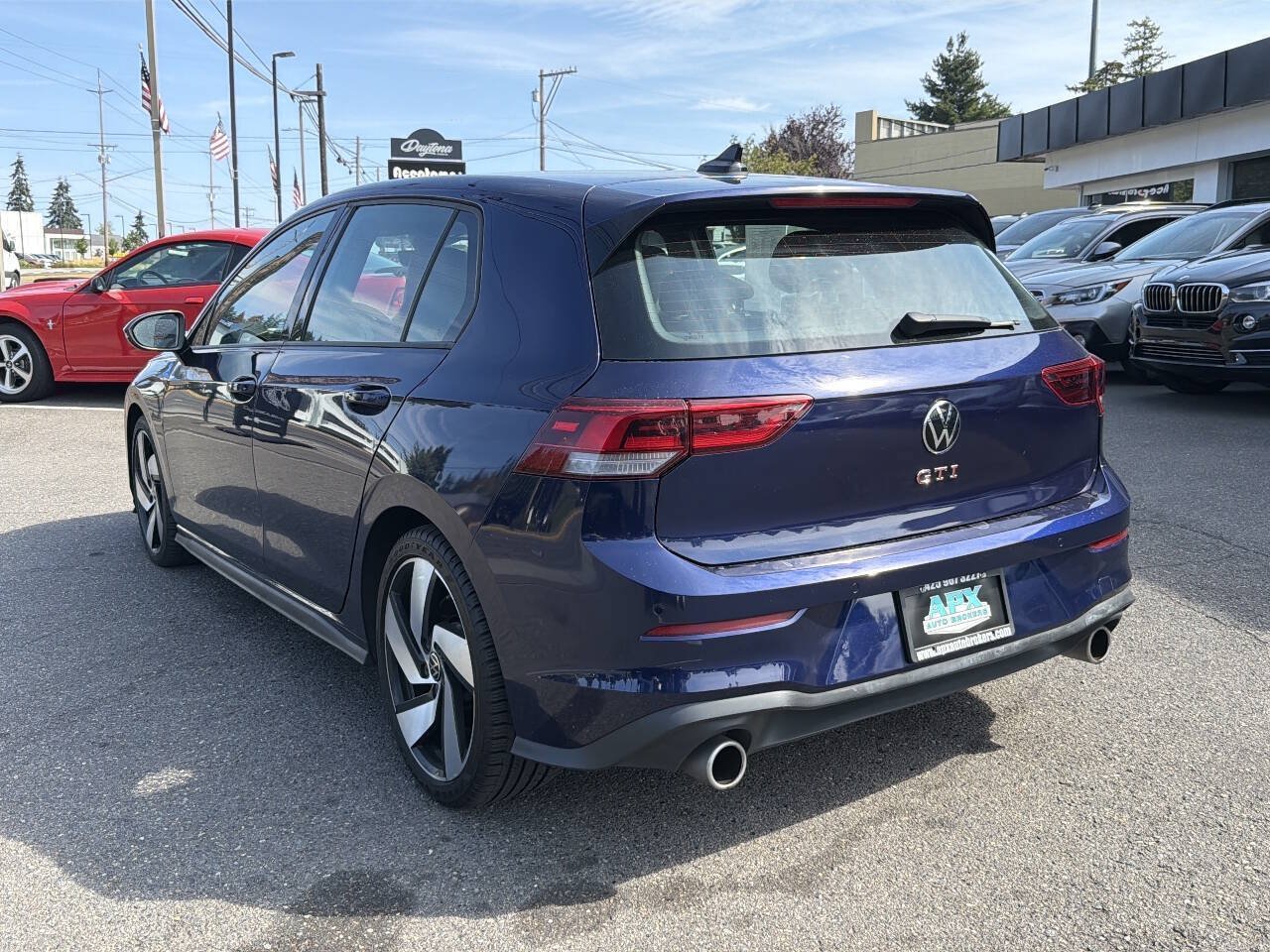 Used 2023 Volkswagen GTI SE w/ SE Leather Package FWD image 4