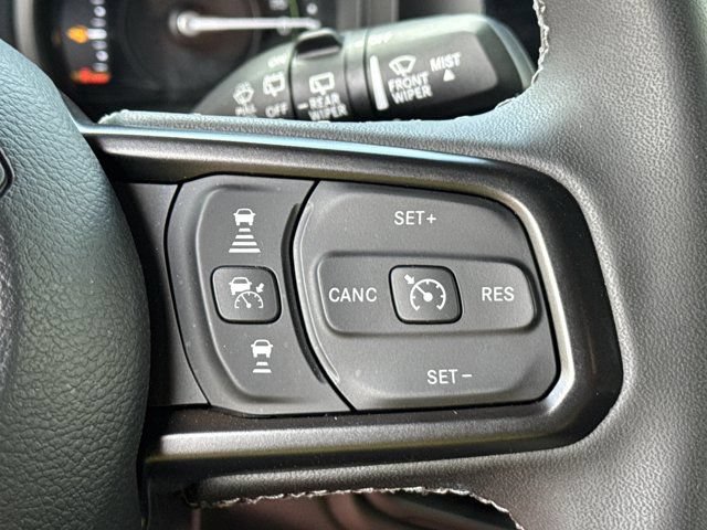 Certified 2025 Jeep Wrangler Unlimited Rubicon 4xe w/ Convenience Group AWD/4WD image 25