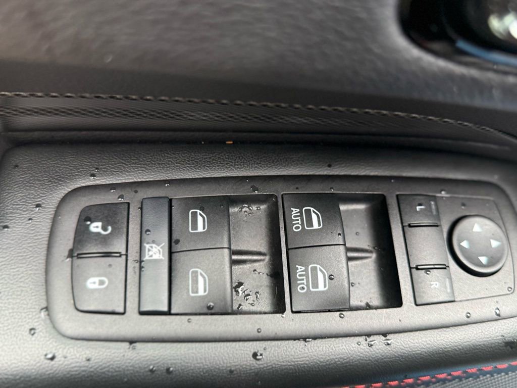 Used 2025 Dodge Durango GT image 28