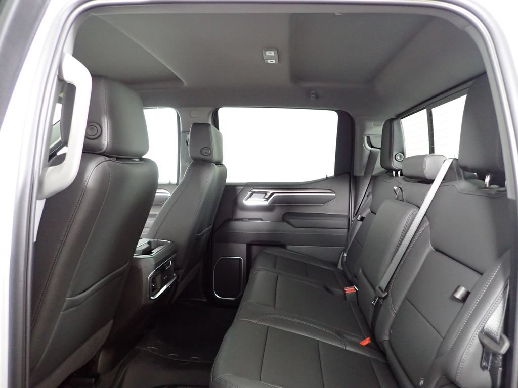 New 2026 Chevrolet Silverado 1500 LTZ w/ LTZ Convenience Package II AWD/4WD image 30