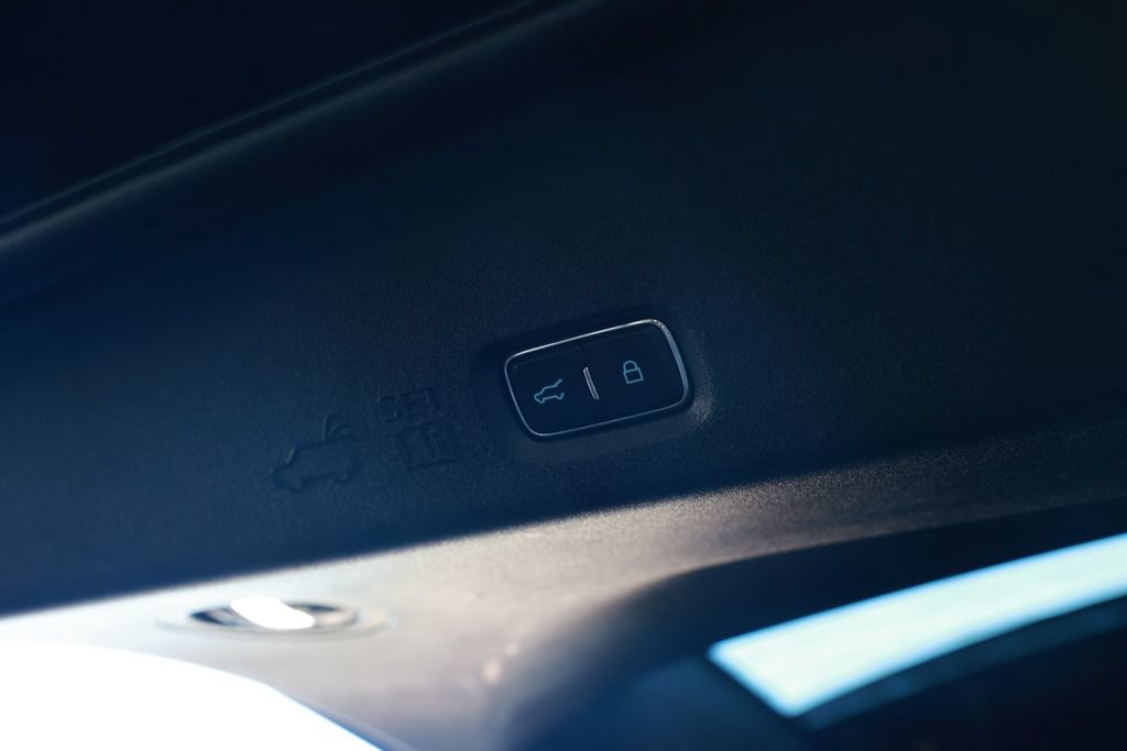 Used 2025 Ford Expedition Max Active AWD/4WD image 42
