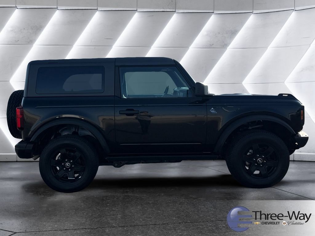 Used 2023 Ford Bronco Black Diamond AWD/4WD image 6