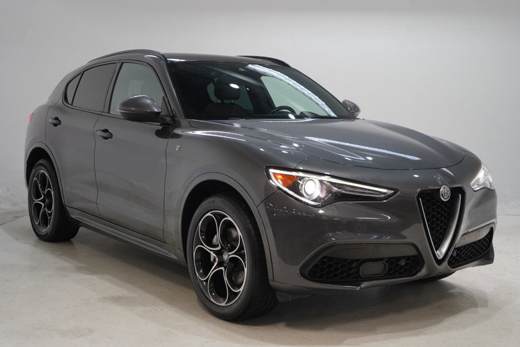 Used 2023 Alfa Romeo Stelvio Ti