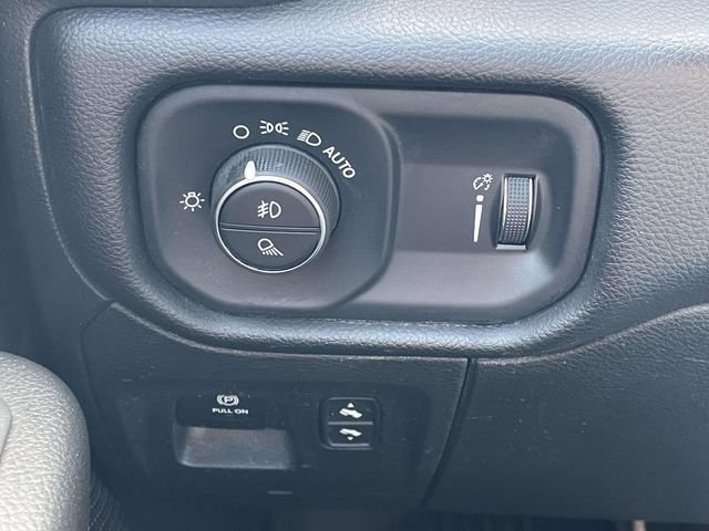 Used 2023 RAM 1500 Big Horn AWD/4WD image 23