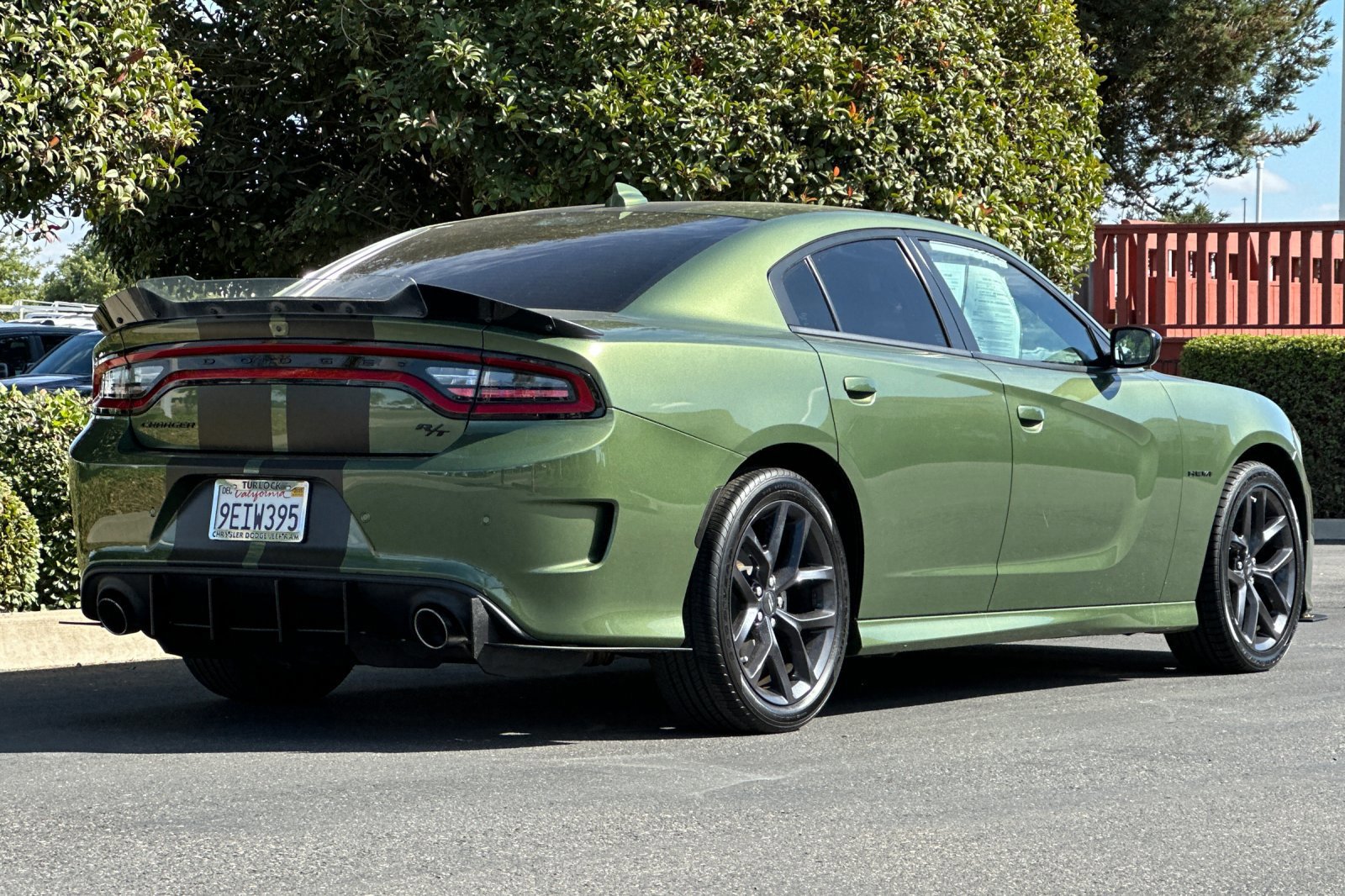 Used 2022 Dodge Charger R/T w/ Blacktop Package image 4