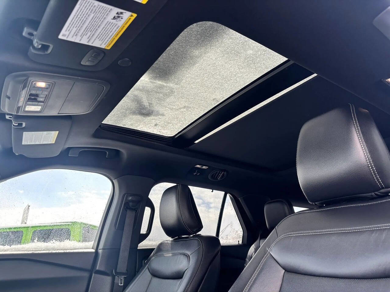 Used 2020 Ford Explorer Limited w/ Class III Trailer Tow Package image 9