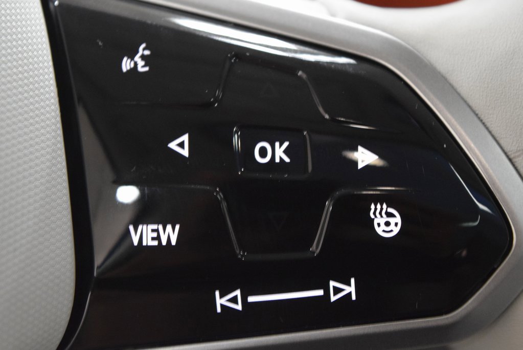 New 2025 Volkswagen ID. Buzz Pro S Plus image 14