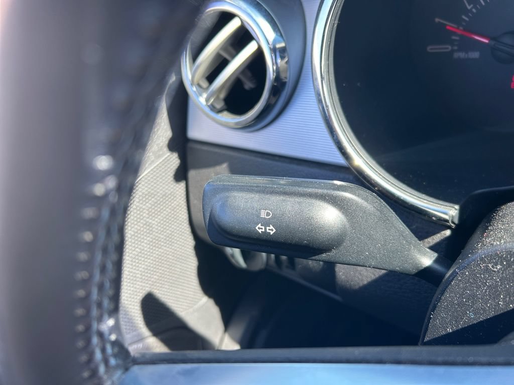 Used 2005 Ford Mustang GT RWD image 19