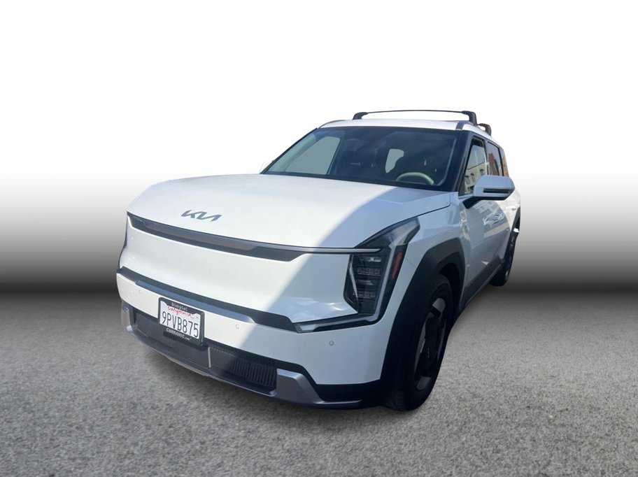 Certified 2024 Kia EV9 Wind AWD/4WD image 1