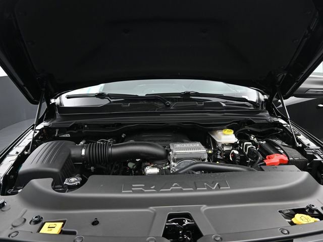 New 2026 RAM 1500 4x4 Crew Cab image 42